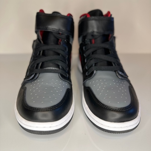 Brand new Nike Air Jordan 1 fly ease size 9.5 - Picture 8 of 9